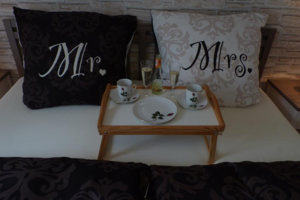 5X Balkon-Apartments Mit Kueche 40-65Qm Ruhrgebietferienwohnung Dobry-Fuchs 오버하우젠 객실 사진